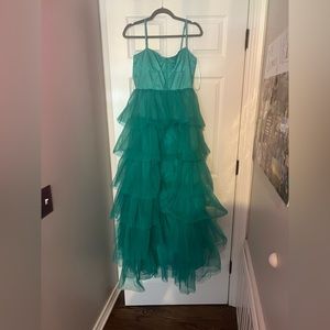 Lulus green formal dress medium